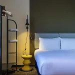 Ibis Paul Trois Chateaux Hotel *