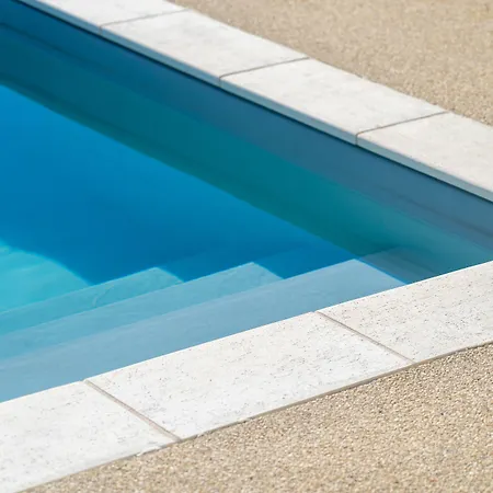 Ibis Paul Trois Chateaux *