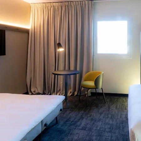فندق Ibis Paul Trois Chateaux
