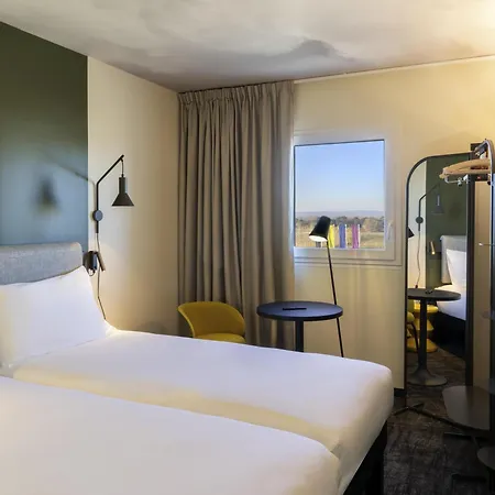 Ibis Paul Trois Chateaux Hotel