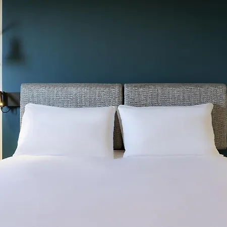 Ibis Paul Trois Chateaux 3*